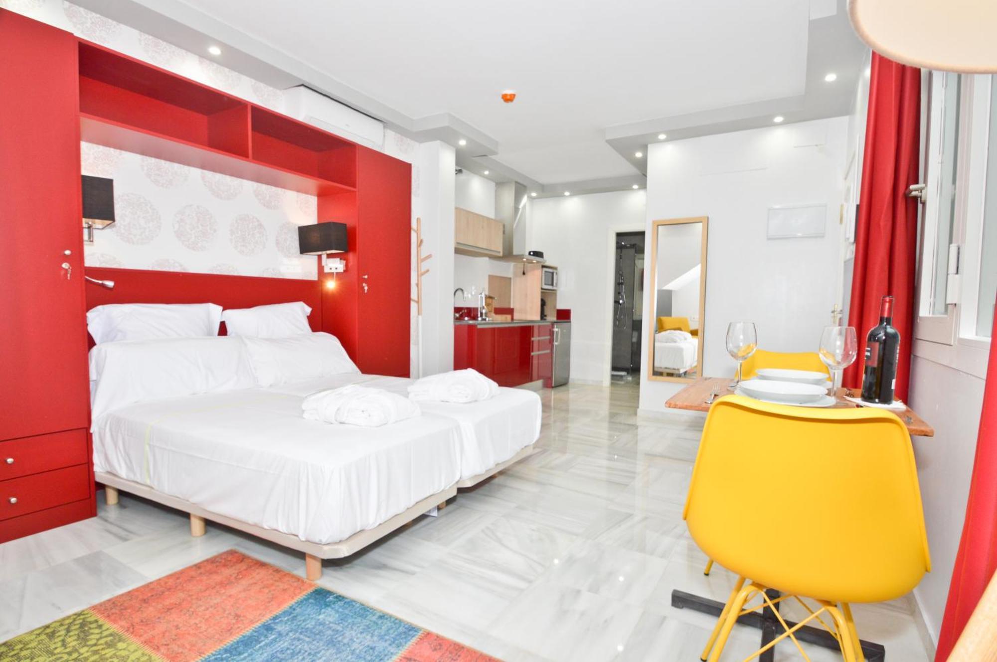 The Zentral Arenal Suites Séville Extérieur photo