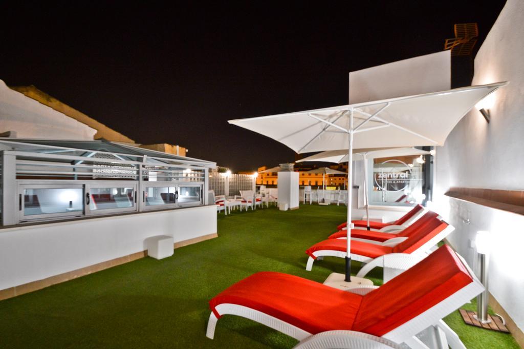 The Zentral Arenal Suites Séville Extérieur photo