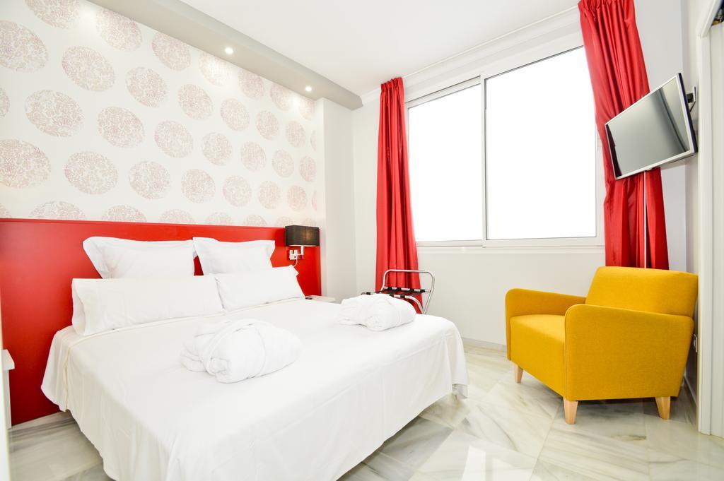 The Zentral Arenal Suites Séville Extérieur photo