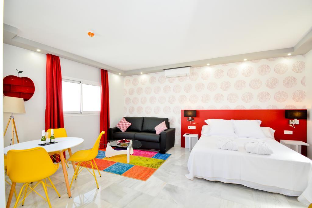The Zentral Arenal Suites Séville Extérieur photo
